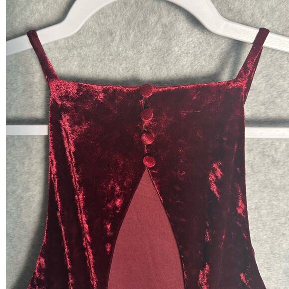 Lulus NWT Large Red Velvet‎ Mini Dress Open Back Lined Stretch Garnet WhimsyGoth - Picture 7 of 9